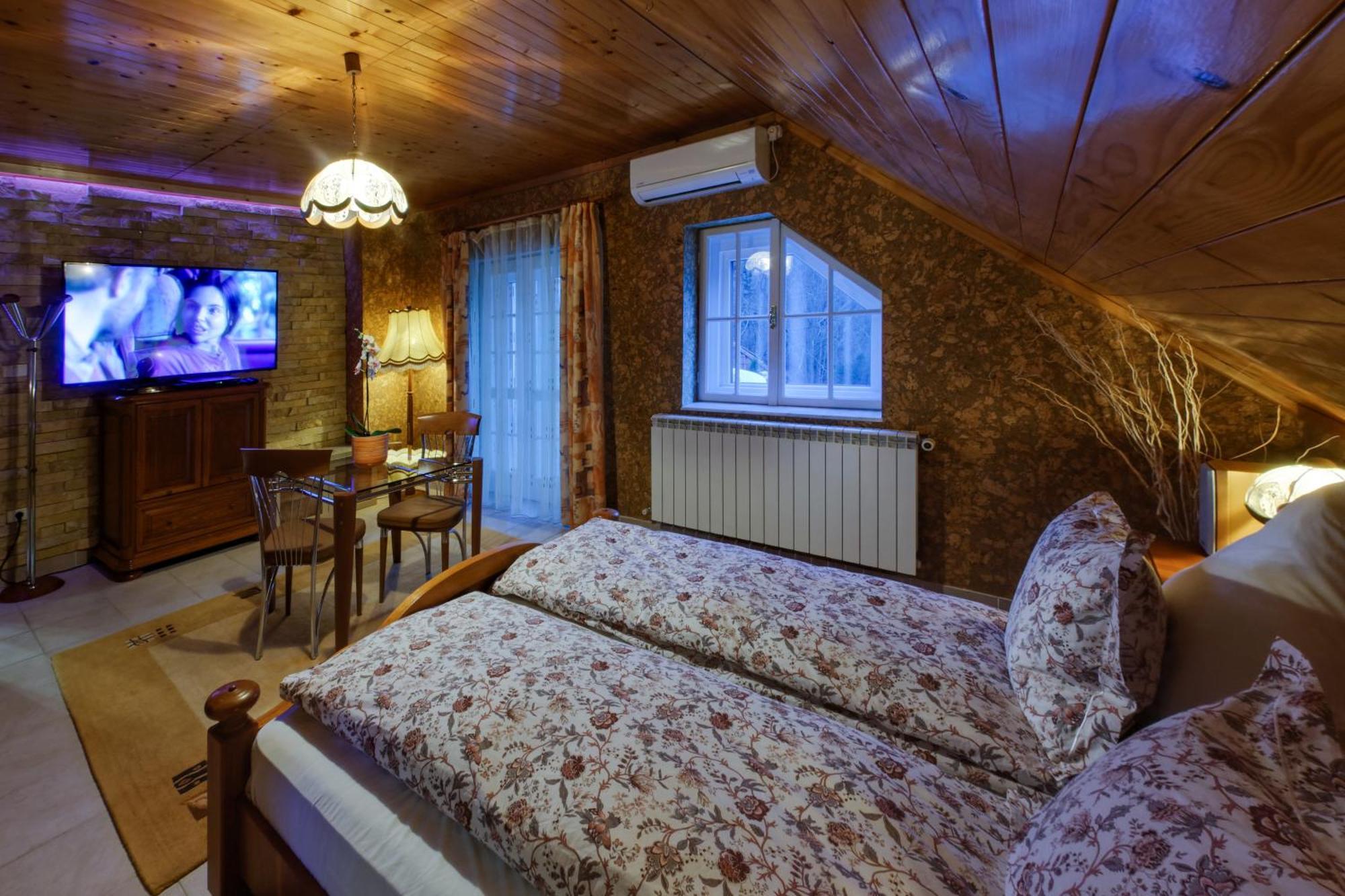 Boutique Hotel Forest Retreat (Adults Only) Buşteni Εξωτερικό φωτογραφία