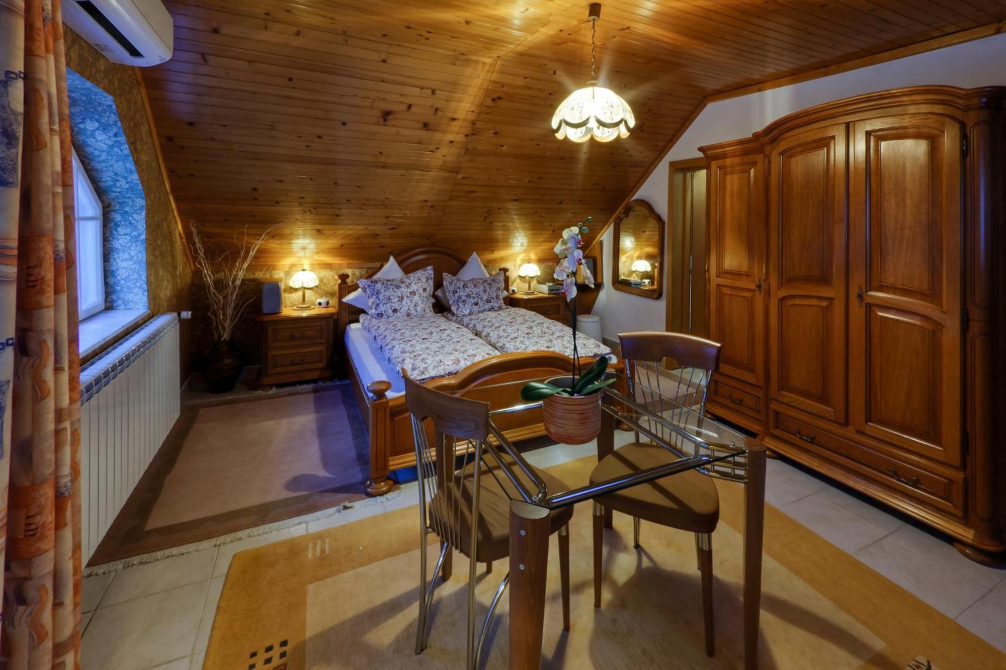 Boutique Hotel Forest Retreat (Adults Only) Buşteni Εξωτερικό φωτογραφία